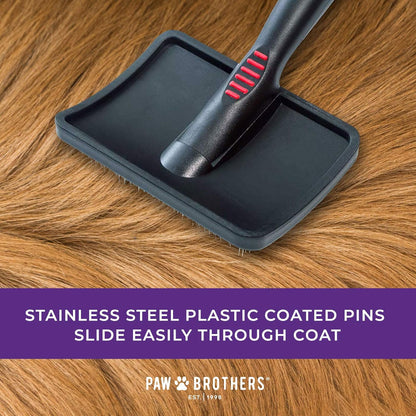 Soft pin curved slicker brush - coated pins in a coat